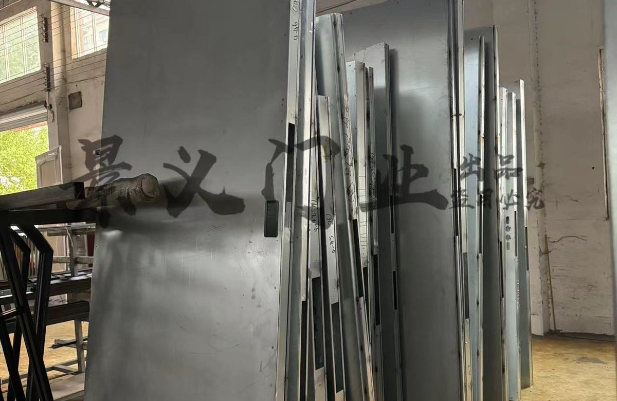 Internal metal door-core panels in the Jingyi Doors workshop